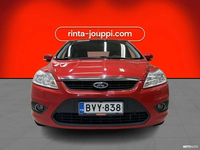 Ford Focus 1,6 100hv Trend M5 5-ovinen 2010, photo 3/29