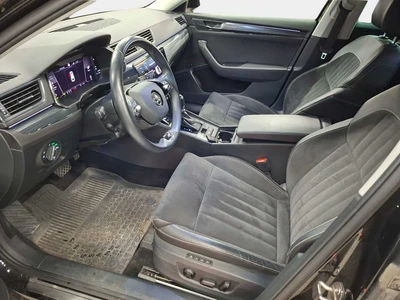 Skoda Superb 2021, kuva 4/5