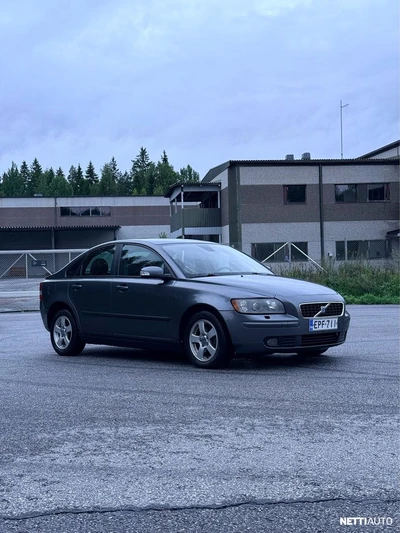 Volvo S40 2007, photo 2/7