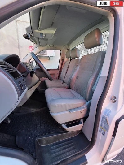 Volkswagen Transporter 2011, photo 6/13