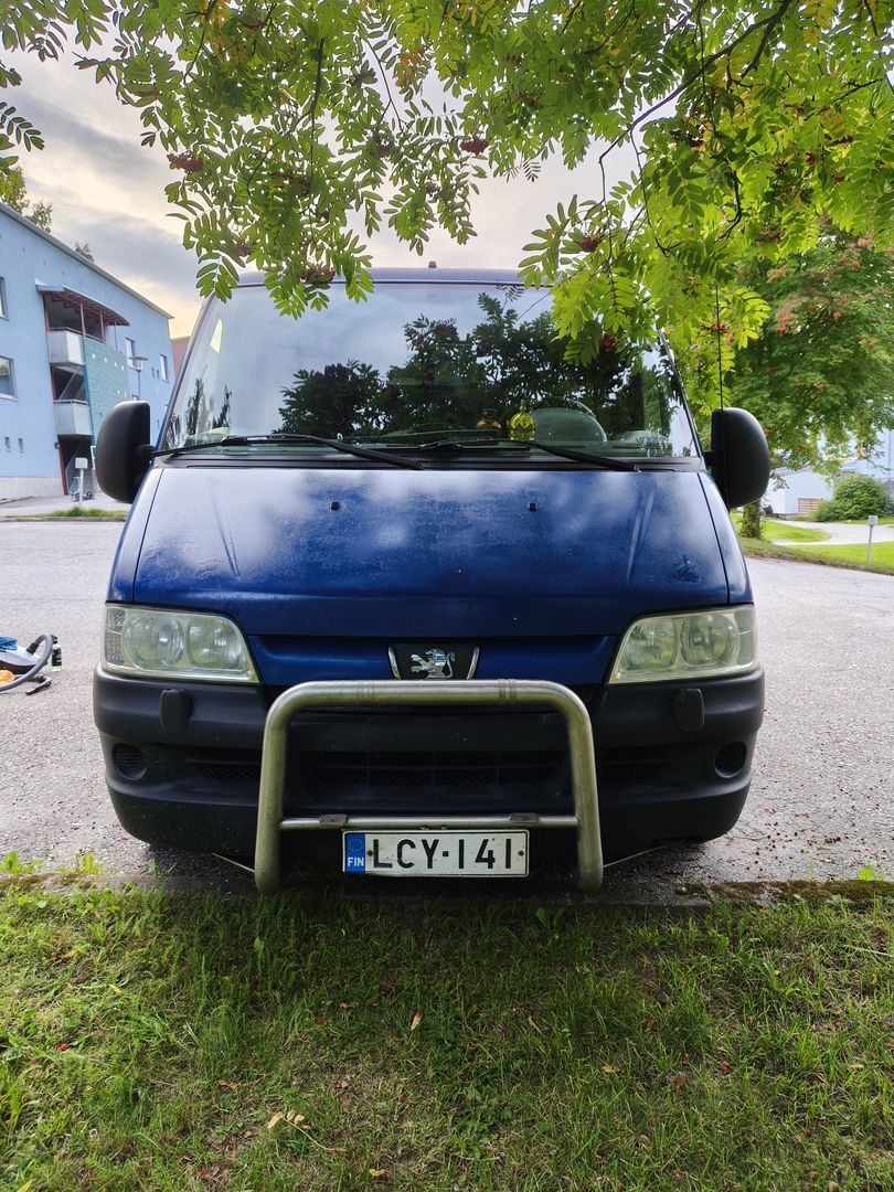 Peugeot