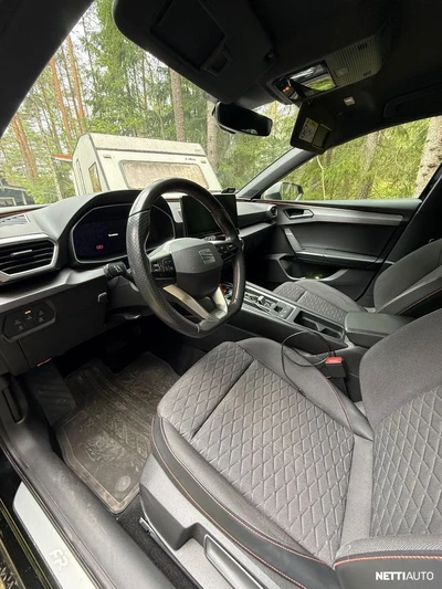 Seat Leon Sportstourer 2022, kuva 3/10