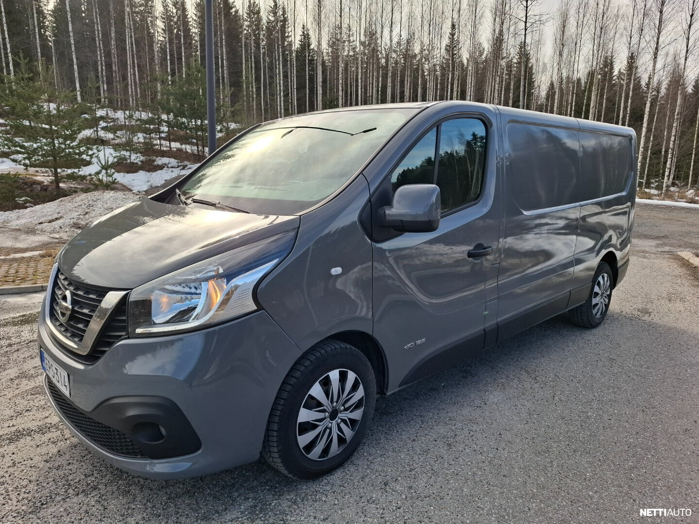 Nissan NV300