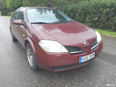 Nissan Primera Hatchback 2005, photo 1/16