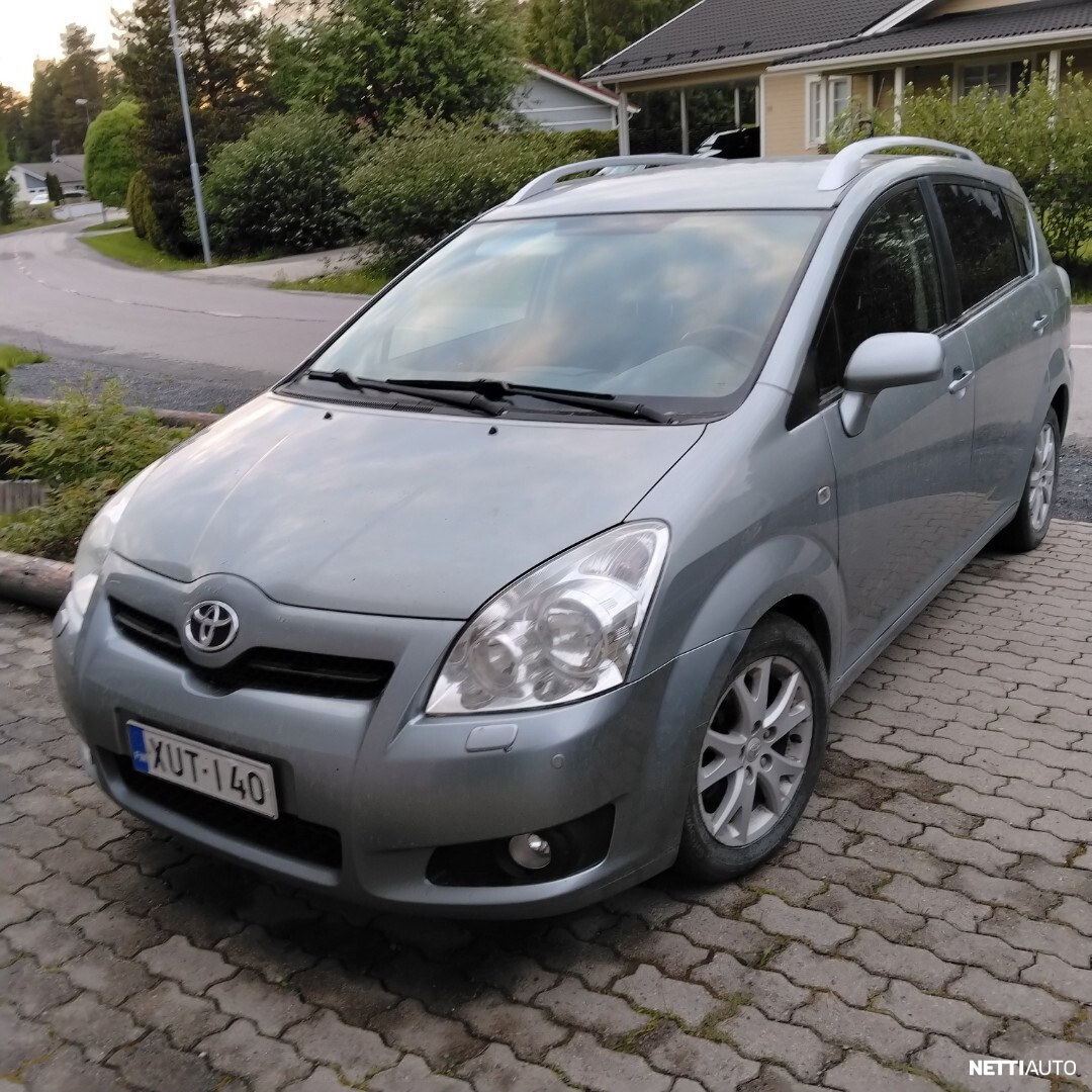Toyota Corolla Verso