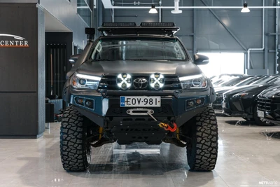 Toyota Hilux 2017, photo 3/25