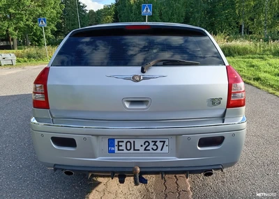 Chrysler 300C AWD 5.7 HEMI Automaatti 2005, photo 4/10