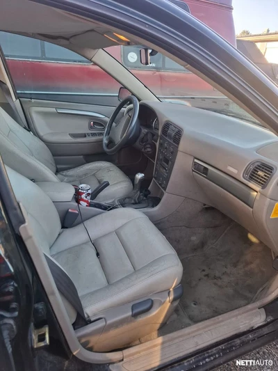Volvo V40 2004, photo 7/7