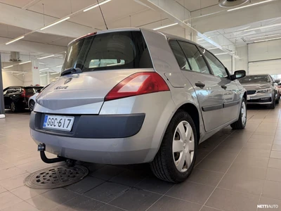 Renault Megane Hatchback 2,0 16V 5d AT 2004, photo 4/19