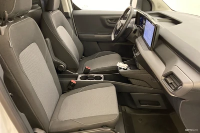 Ford Transit Courier 2025, photo 7/16