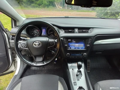 Toyota Avensis 2018, kuva 7/10