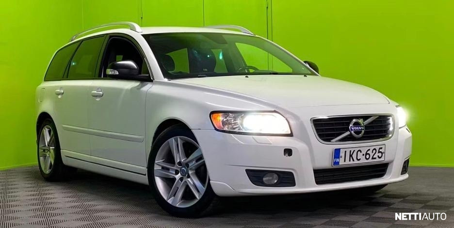 Volvo V50