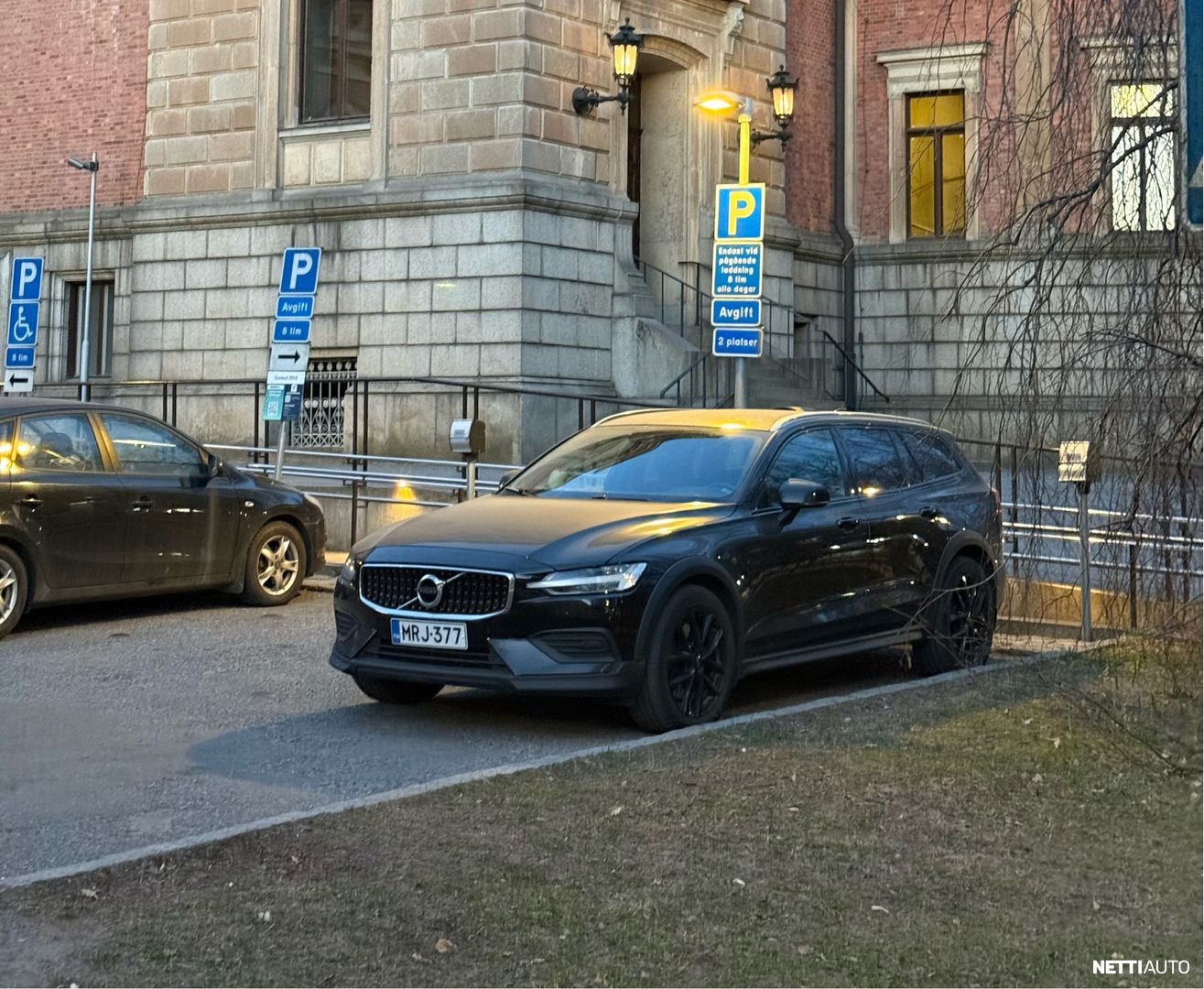 Volvo V60 Cross Country