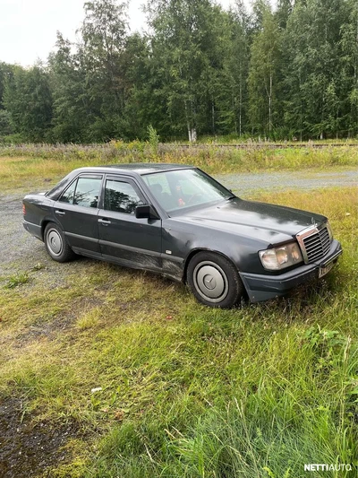 Mercedes-Benz E 1989, kuva 5/8