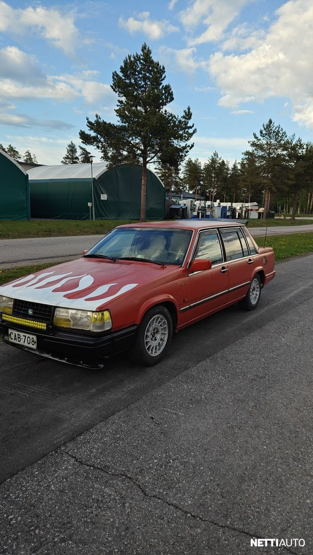 Volvo 740