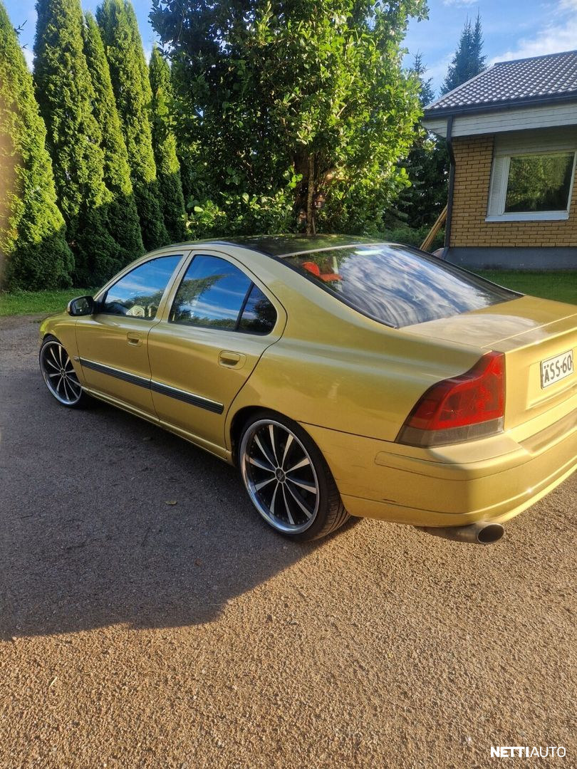 Volvo S60