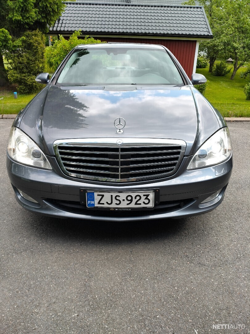 Mercedes-Benz S