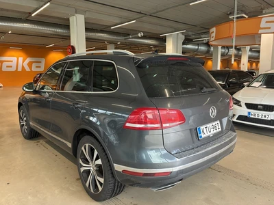 Volkswagen Touareg 2015, photo 4/7