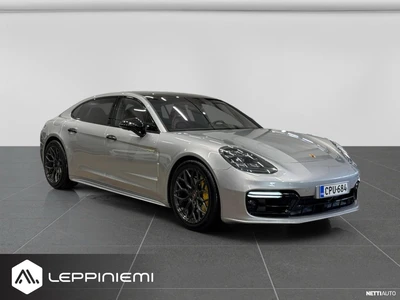 Porsche Panamera 2018, photo 1/22