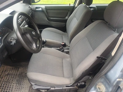 Opel Astra 2003, kuva 7/10
