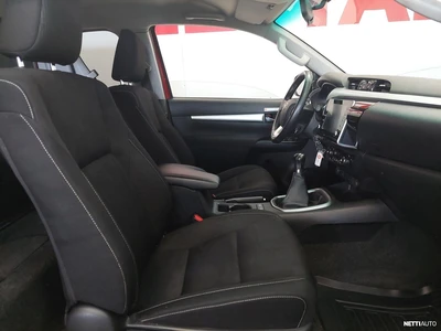 Toyota Hilux Extra Cab 4WD 2,4D Active 2021, photo 3/28