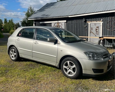 Toyota Corolla 2006, photo 2/9