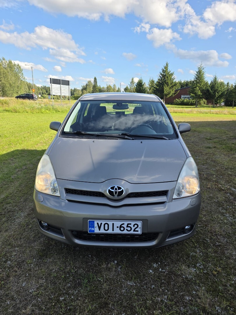 Toyota Corolla Verso