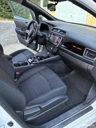Nissan Leaf 2021, kuva 6/12