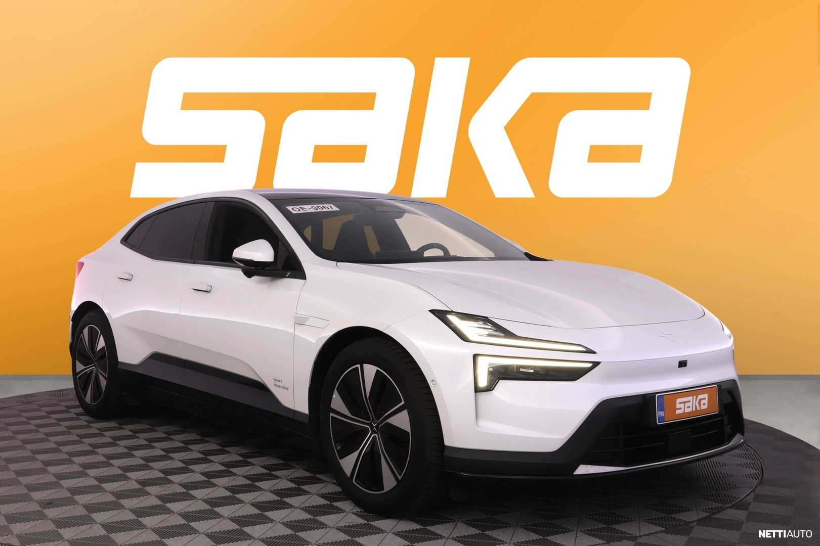 Polestar 4