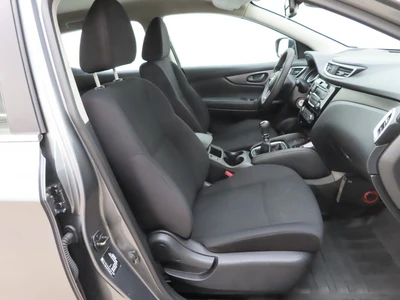 Nissan Qashqai DIG-T 140 Visia 2WD 6M/T 2019, kuva 4/10