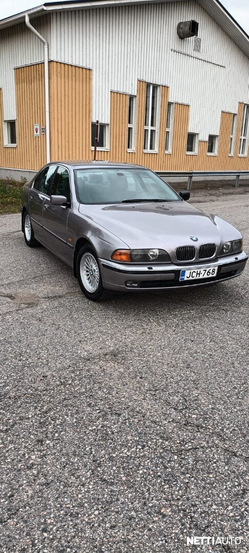 BMW 540
