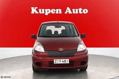 Toyota Yaris Verso 2000, photo 2/22