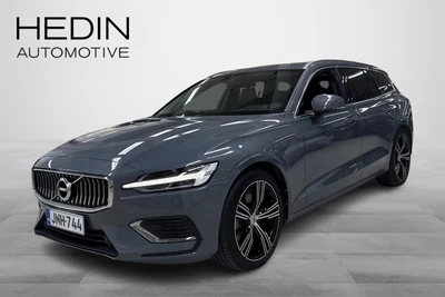 Volvo V60 2022, photo 1/30