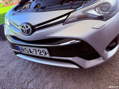 Toyota Avensis 2015, photo 7/14