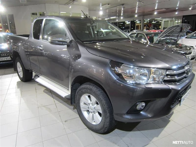Toyota Hilux 2018, photo 7/28