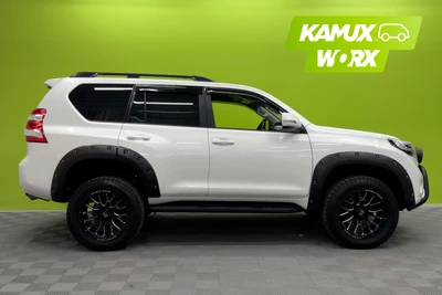 Toyota Land Cruiser 2017, photo 2/30
