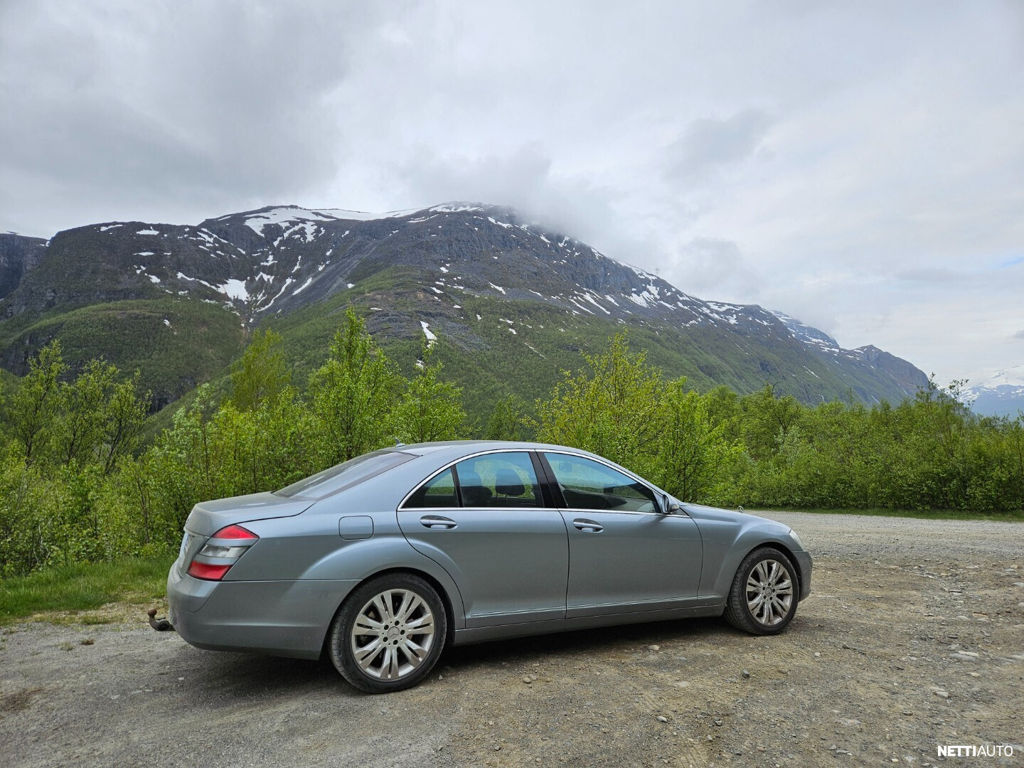 Mercedes-Benz S