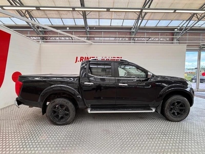 Nissan Navara 2017, photo 2/14