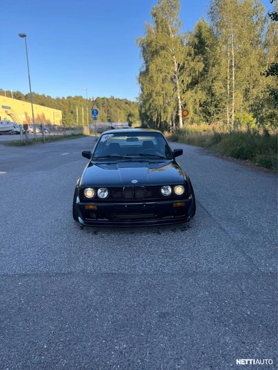 BMW 325 1989, photo 2/10