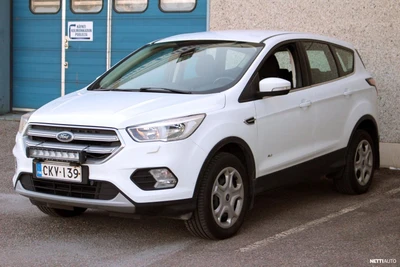 Ford Kuga 2,0 TDCi MT6 AWD Trend 2017, kuva 4/20