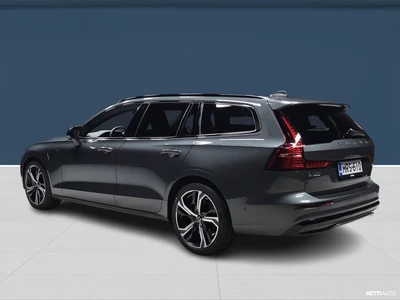 Volvo V60 2026, photo 6/17
