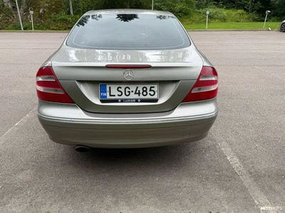Mercedes-Benz CLK 2004, kuva 6/10