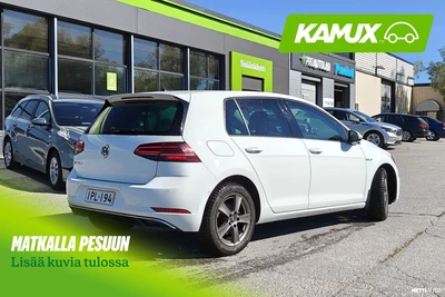 Volkswagen Golf e-Golf 100 kW 2018, photo 2/6