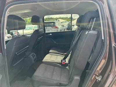 Volkswagen Touran 2016, kuva 6/7