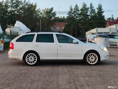 Skoda Octavia 2012, kuva 5/10