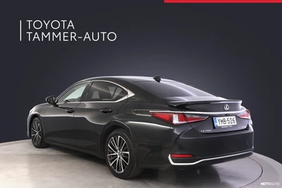 Lexus ES 300h Business Edition 2023, photo 4/15
