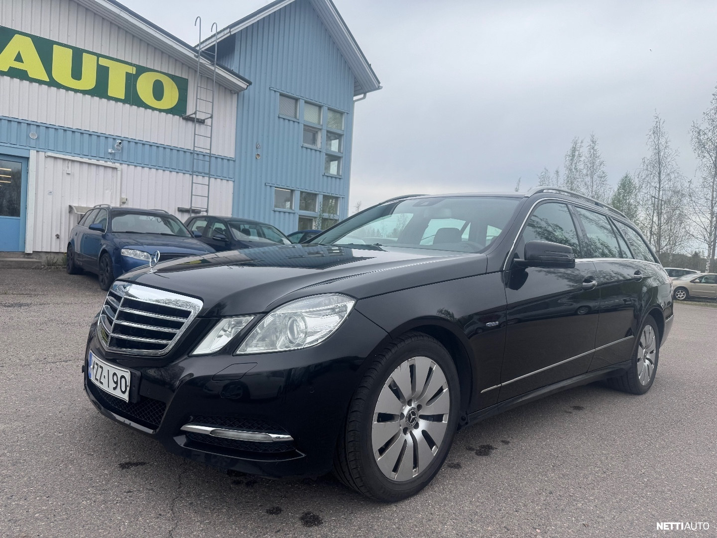 Mercedes-Benz E