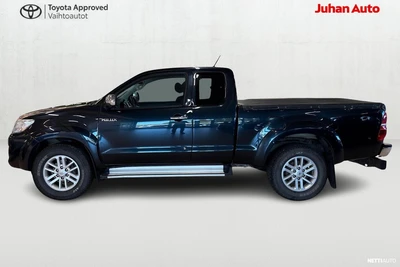Toyota Hilux 2015, photo 2/25