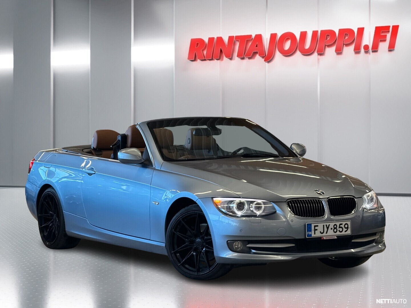 BMW 320 A E93 Cabrio LCI