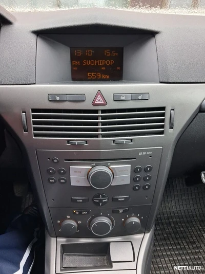 Opel Astra 2005, kuva 7/9
